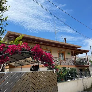 Edmond , Ksamil Albania